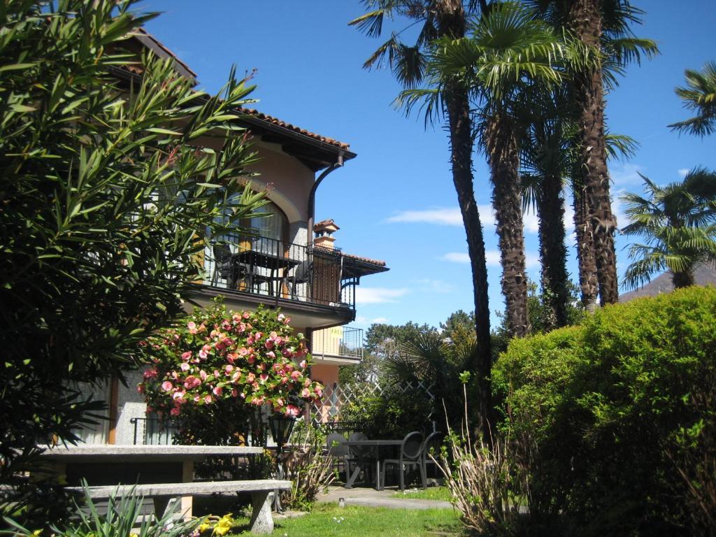Villa Margherita Lake Maggiore Bagian luar foto